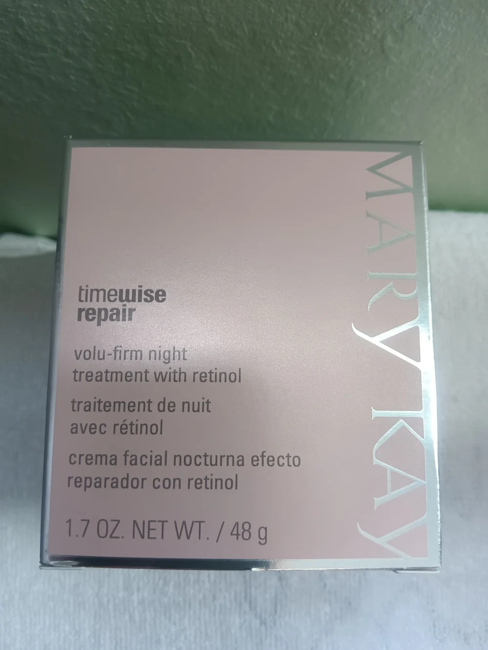 Mary Kay Timewise Repair Volu-Firm Night Treatment with Retinol - Pink